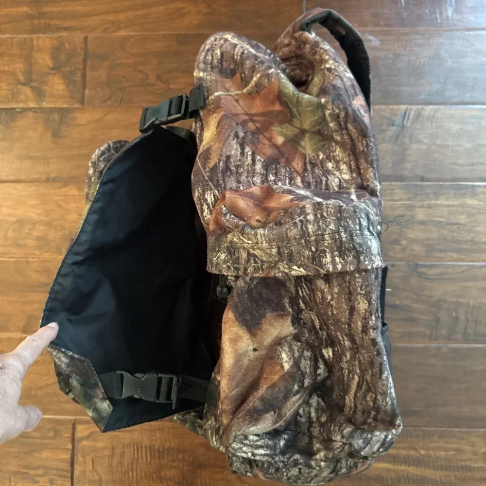 Mad Dog Gear Hunting Backpack Camo Brown Multi Pockets Waist Strap